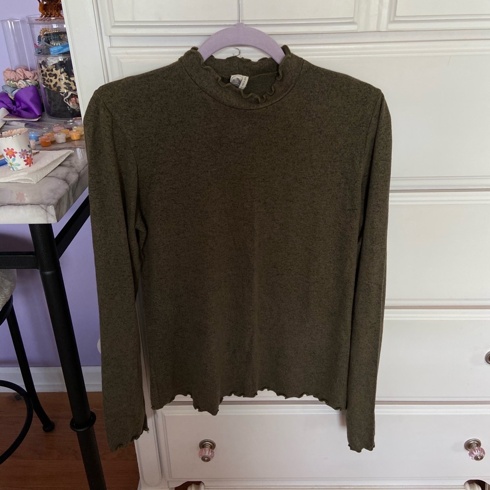 Paper Crane ruffled turtle neck